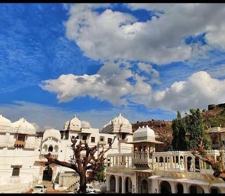 Bassi Fort Palace Chittorgarh Extérieur photo