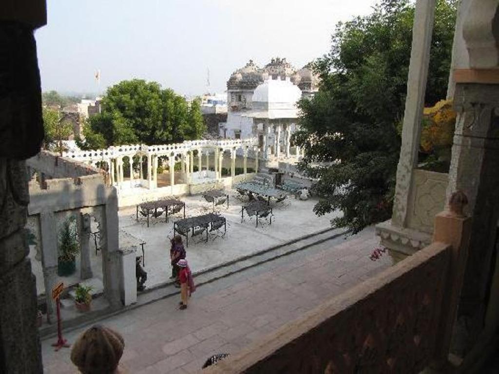 Bassi Fort Palace Chittorgarh Extérieur photo
